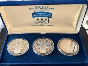 lot 9 image: 1996 Atlanta Olympic Games Tokens