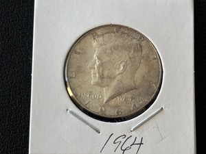 lot 33 image: 1964 Kennedy Half Dollar