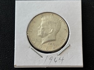 lot 43 image: 1964 Kennedy Half Dollar