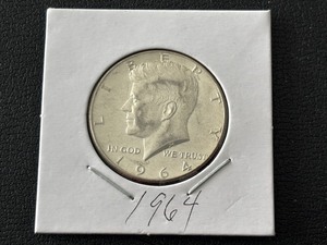 lot 121 image: 1964 Kennedy Half Dollar