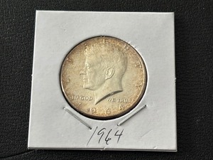 lot 122 image: 1964 Kennedy Half Dollar