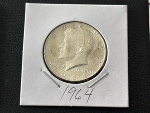 lot 123 image: 1964 Kennedy Half Dollar