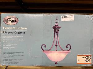 lot 18 image: Pendent fixture