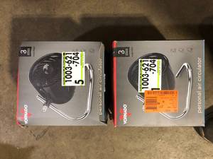 lot 53 image: Lot of  Vornado 4 in. Pivot Personal Air Circulator, Black  Customer Returns See Pictures