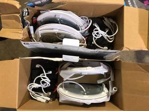 lot 54 image: Lot of  Commercial Electric Premium Series 6 in. LED, 2-Level Lumen Select, Ultraslim Canless Recessed Light, Adjustable CCT (4-Pack)   Customer Returns See Pictures