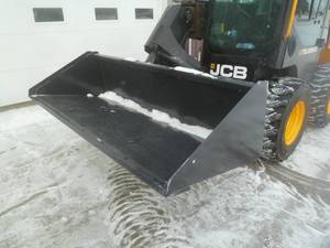 lot 44 image: Wolverine Skid Steer Bucket 84