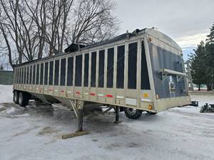2001 Corn Belt  Hopper Bottom Grain Trailer