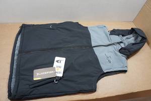 lot 16 image: Blackfish Stormskin Gale Mens Vest - Large