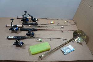 lot 75 image: Ice FIshing Poles and Scoop