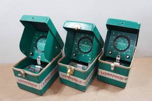 lot 78 image: 3 Vintage Lowrance Fish Finders