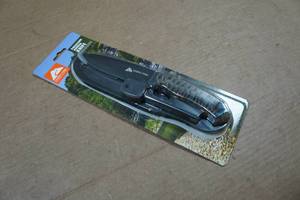 lot 143 image: Ozark Trail Paracord Handle Knife