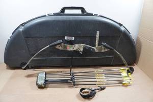 lot 188 image: PSE Nova Compound Bow with Accessories and Case