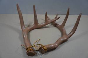 lot 237 image: Primos Rut Fighting Horns