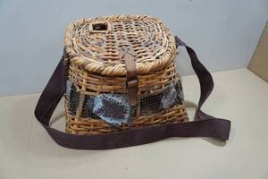 lot 270 image: Wicker Fish Basket