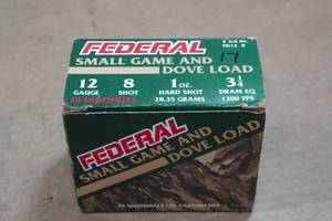 lot 435 image: 17 Federal Small Game and Dove 12 Gauge 2-34 8 Shot Shotshells