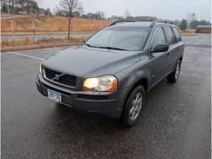 lot 5 image: 2006 Volvo XC90 2.5T