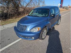 lot 7 image: 2007 Chrysler PT Cruiser Limited