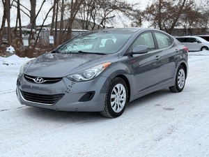 lot 23A image: 2013 HYUNDAI ELANTRA GLS (NO RESERVE)