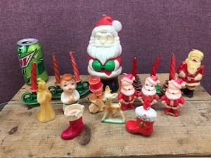 lot 110 image: Vintage Christmas Santa - Choir - Rudolph - Pine Cone CandlesUnlit