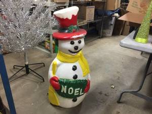 lot 111 image: Large Snowman - Plastic Blow Mold