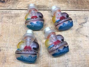 lot 115 image: (4) Vintage Glass Light Bulb Covers - Very Rare - Very Valuable