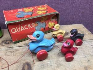 lot 127 image: Antique - THE QUACKS - Molded Paper Toys - by KAMKAP Inc.