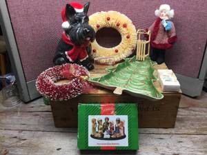 lot 163 image: Christmas Schnauzer Cookie Jar - Tree Plate - Decor