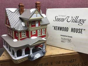 lot 167 image: Vintage Dept 56 KENWOOD HOUSE - The Original Snow Village