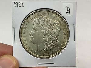lot 29 image: 1921 Silver Morgan Dollar