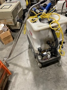 lot 10BCM image: King Cobra 1200 Portable Extractor (#2) (593403)