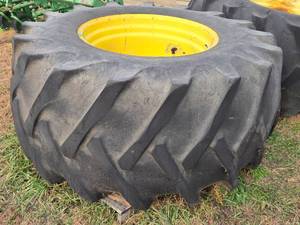 lot 12 image: BF Goodrich 30.5L-32 R-1 Tractor Tire with Rim