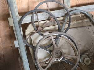 lot 57 image: Lot of (5) Tractor Steering Wheels
