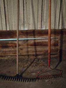 lot 129 image: Lot of (2) Garden Rakes