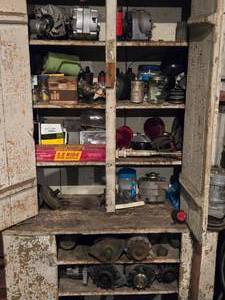 lot 138 image: Lot of  Tractor and Automotive Parts