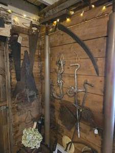 lot 207 image: Vintage Tools