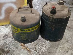 lot 251 image: Lot of (2) Vintage Oil  Gas Cans