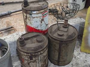 lot 252 image: Lot of (3) Vintage Oil  Gas Cans