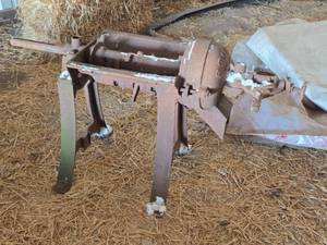 lot 308 image: Vintage Bone Crusher