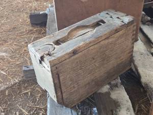 lot 310 image: Vintage Wooden Ammo Box