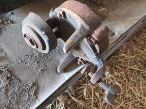 lot 313 image: Vintage Hand Grinder