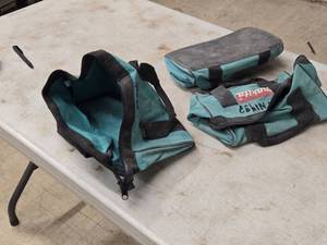 lot 1043 image: Lot of (2) 13 Tool Bags