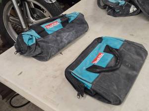 lot 1041 image: Lot of (2) 13 Tool Bags