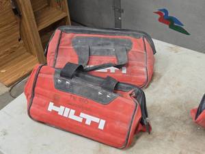 lot 1032 image: Hilti� 16 Tool Bag