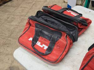 lot 1036 image: Hilti� 16 Tool Bag