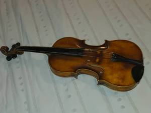 lot 502 image: Violin