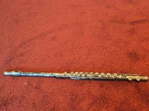 lot 553 image: Flute - Closed Hole - C Foot Series 40 by Selmer (1940s)