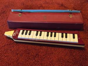 lot 573 image: Piano - Melodica 27 by Hohner� (Germany) with Case