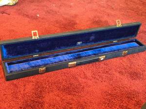 lot 591 image: 32 Musical Instrument Case by America Case Company (empty)