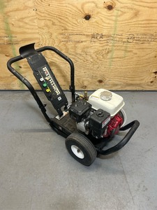lot 34 image: NorthStar gas-powered cold water pressure washer (FOR PARTS SOLD AS IS)