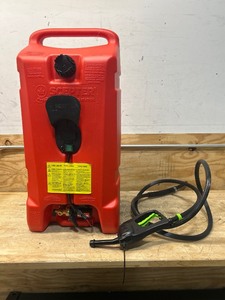 lot 60 image: SCEPTOR 14 Gallon Powered Fueling Station